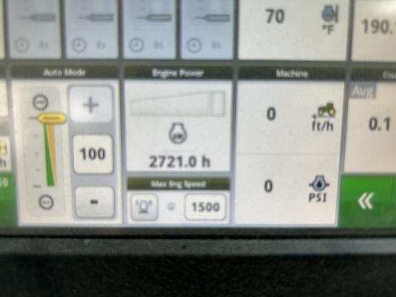 Image of John Deere 6110R equipment image 4