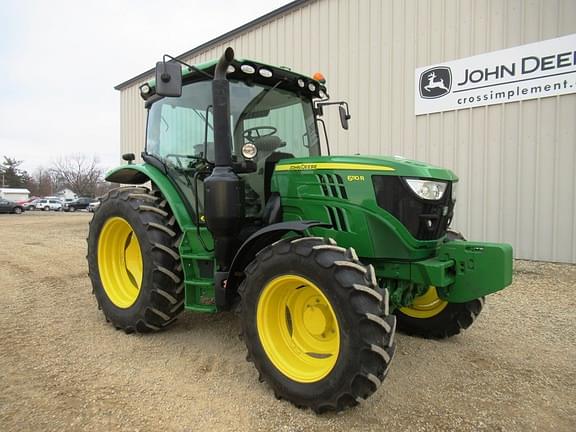 Image of John Deere 6110R equipment image 1