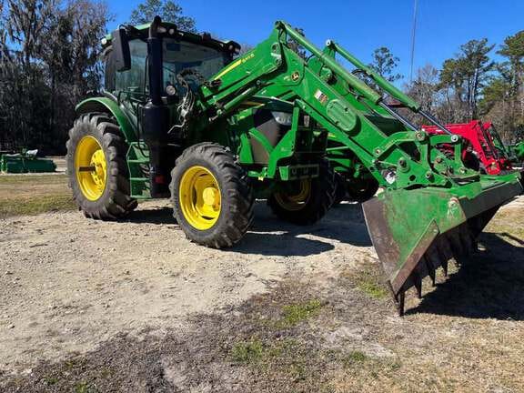 2016 John Deere 6110R Equipment Image0