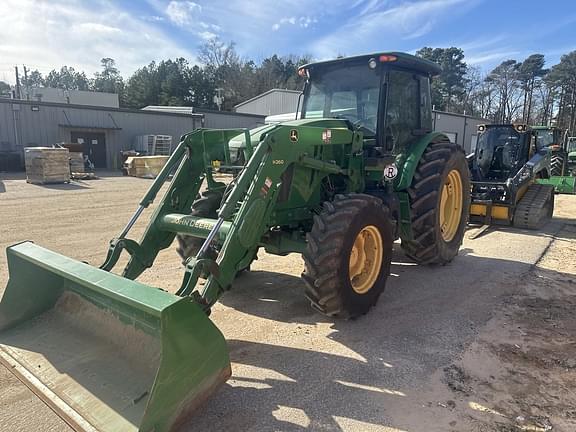 Image of John Deere 6120E equipment image 2