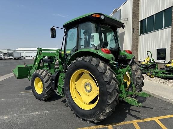 Image of John Deere 6120E equipment image 1