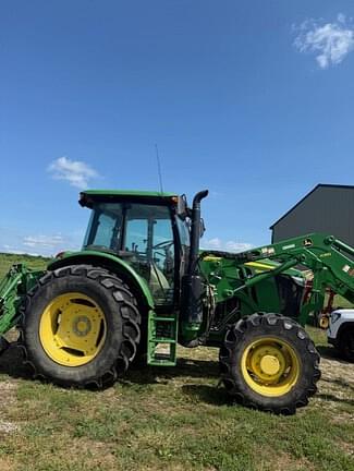 Image of John Deere 6120E equipment image 2