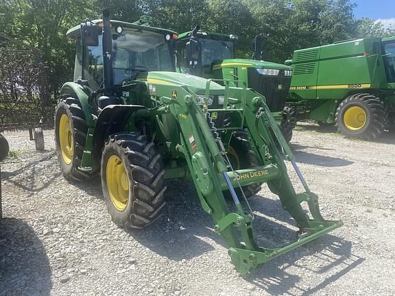 Image of John Deere 6120E equipment image 2