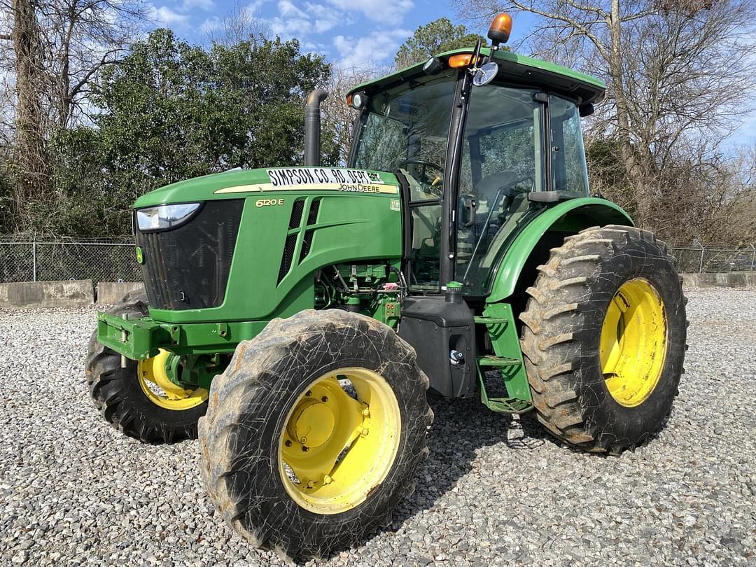 Image of John Deere 6120E Primary image