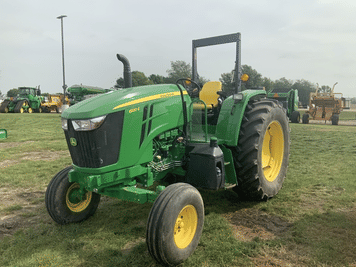 Main image John Deere 6120E