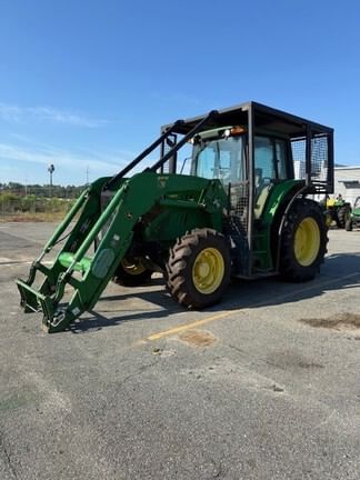 2016 John Deere 6120M Equipment Image0
