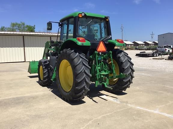 Image of John Deere 6120M equipment image 2