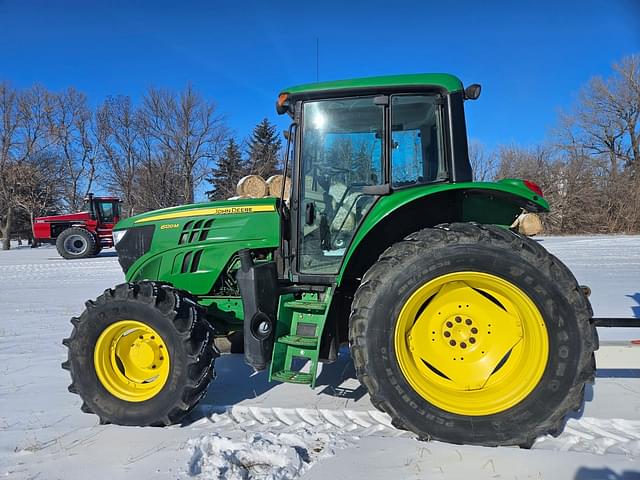 Image of John Deere 6120M equipment image 2