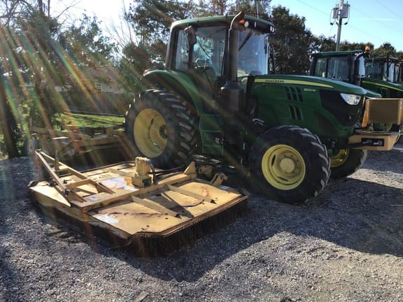 2016 John Deere 6120M Equipment Image0