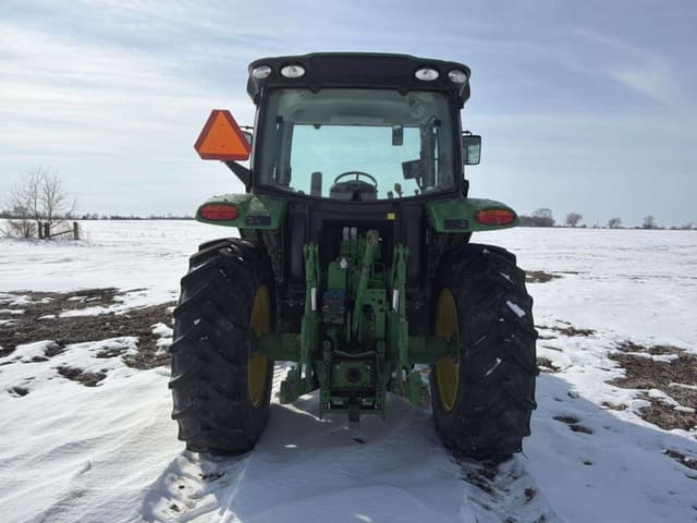 Image of John Deere 6120R equipment image 3
