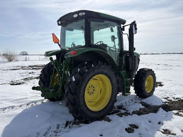 Image of John Deere 6120R equipment image 4