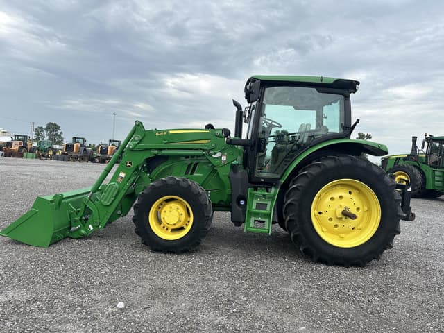 Image of John Deere 6120R equipment image 2