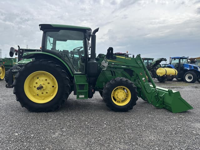 Image of John Deere 6120R equipment image 3