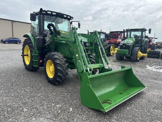 Image of John Deere 6120R equipment image 1