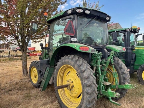 2016 John Deere 6120R Equipment Image0