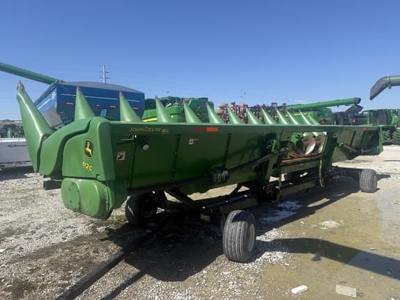 Image of John Deere 612C equipment image 2