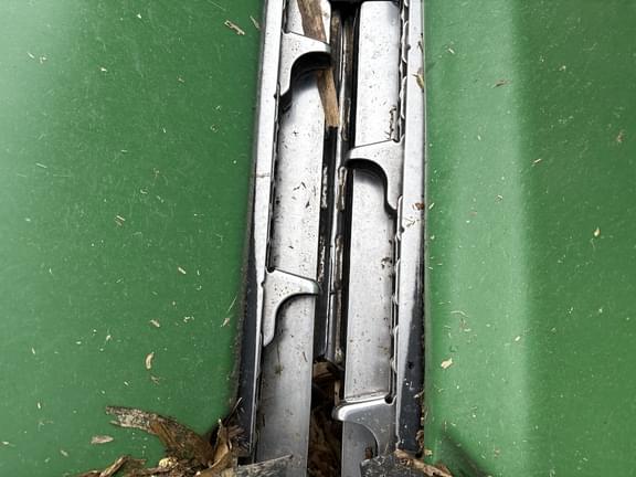 Image of John Deere 612C equipment image 2