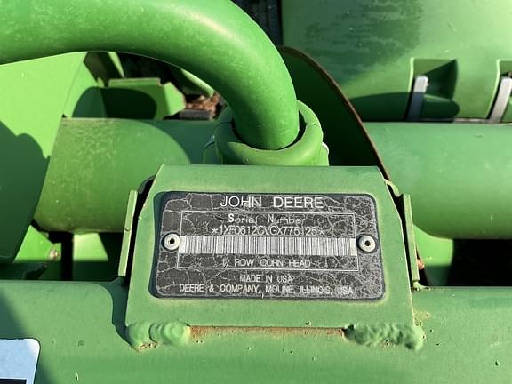 Image of John Deere 612C equipment image 4