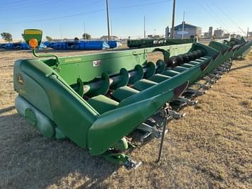 Main image John Deere 612C