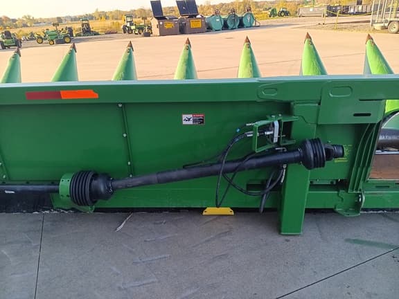 Image of John Deere 612C equipment image 3