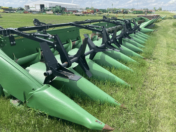 Main image John Deere 612C