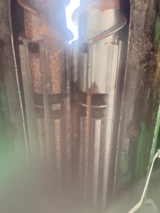 Image of John Deere 612FC equipment image 4