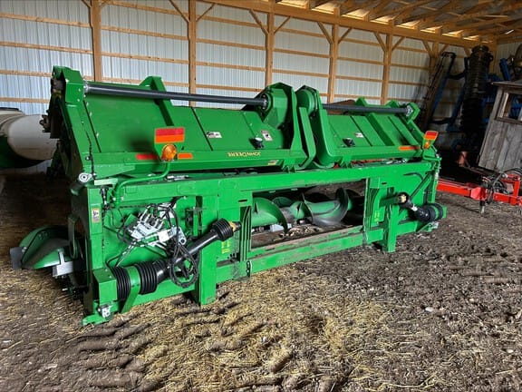 2016 John Deere 612FC Equipment Image0