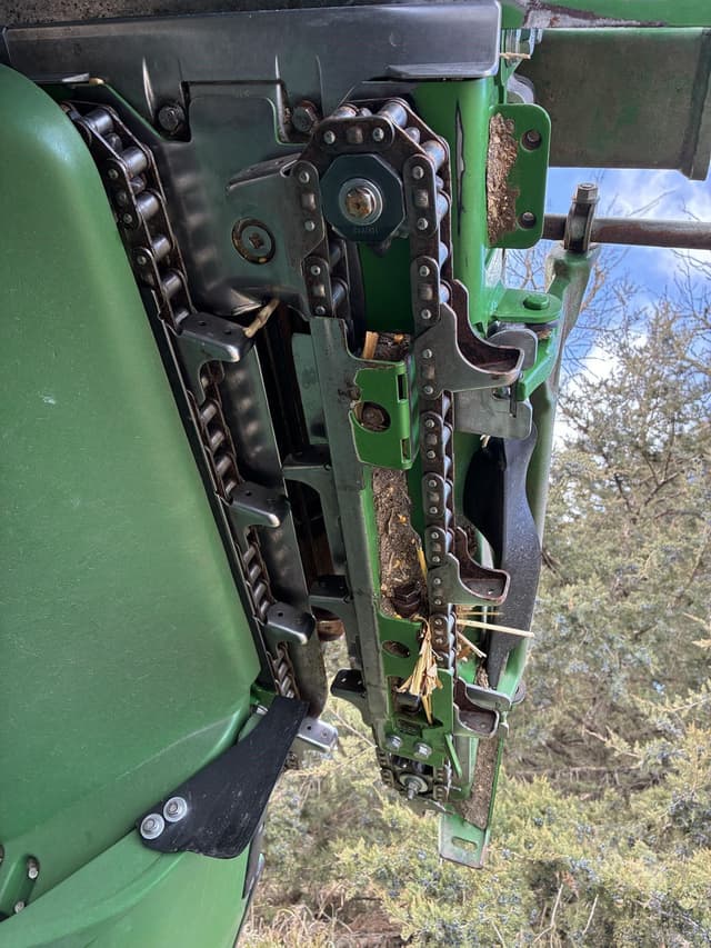 Image of John Deere 612FC equipment image 4