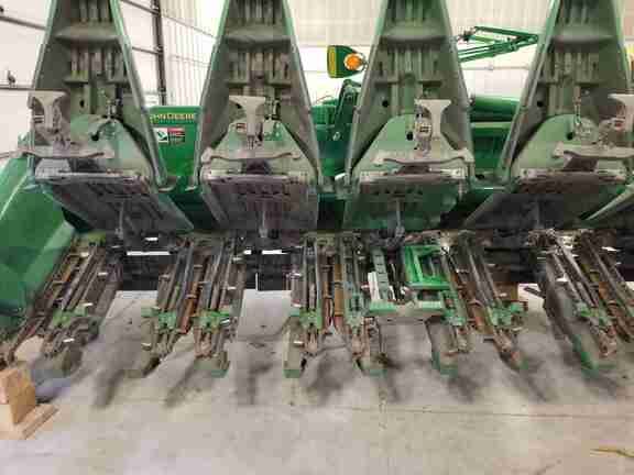 Main image John Deere 612FC