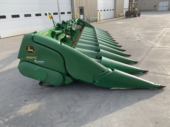 Image of John Deere 612FC equipment image 1