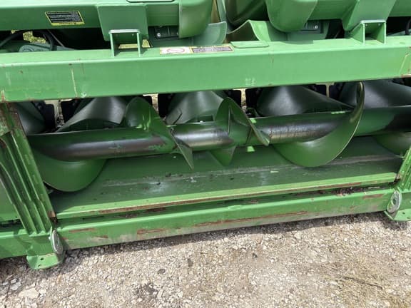 Image of John Deere 612FC equipment image 4