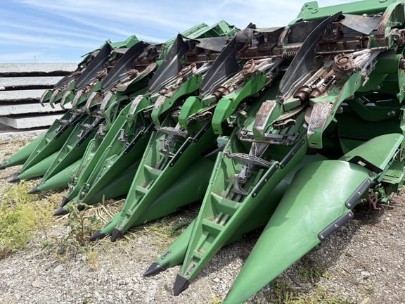 2016 John Deere 612FC Equipment Image0