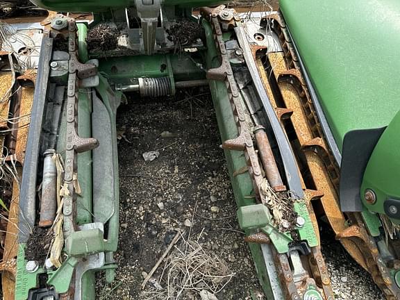 Image of John Deere 612FC equipment image 4