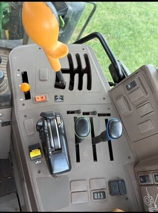 Image of John Deere 6130M equipment image 1