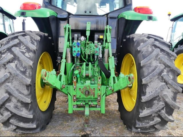Image of John Deere 6130M equipment image 4