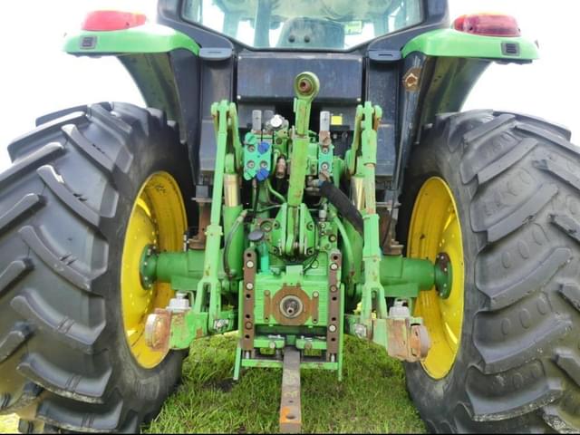 Image of John Deere 6130M equipment image 4