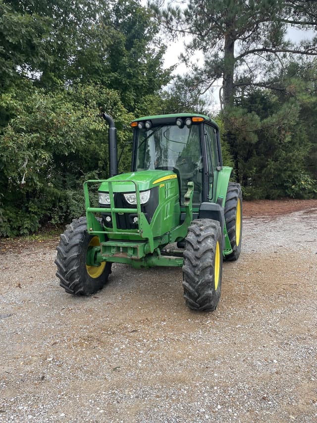 Image of John Deere 6130M equipment image 1
