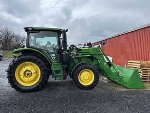 Main image John Deere 6130R 1