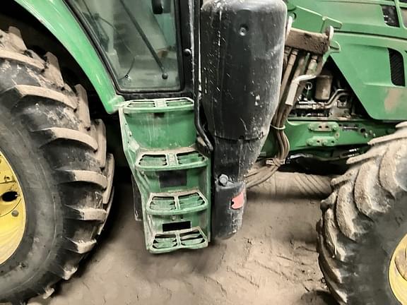 Image of John Deere 6145M equipment image 3