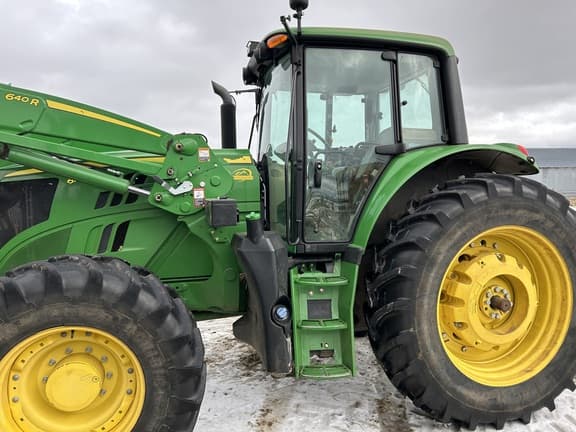 Image of John Deere 6145M equipment image 2