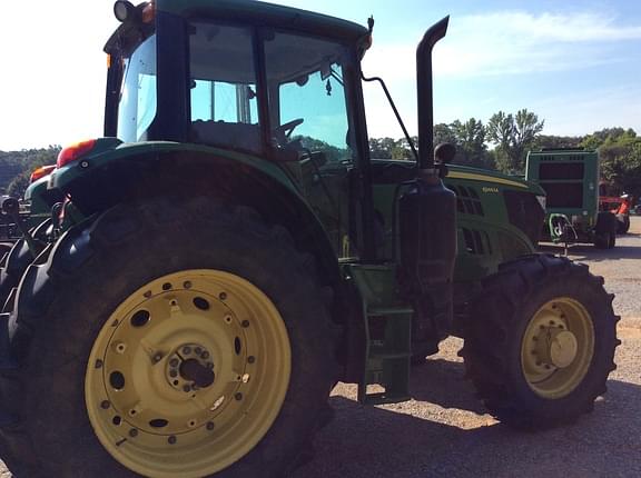 Image of John Deere 6145M equipment image 4