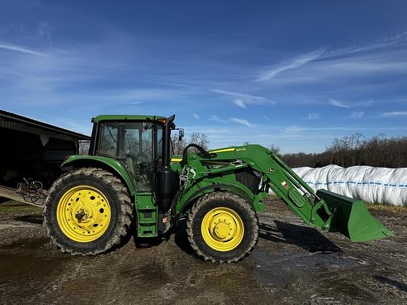 Image of John Deere 6145M equipment image 4