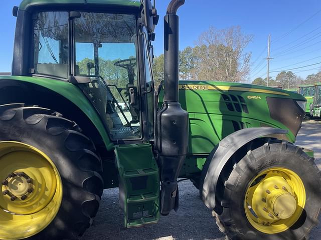 Image of John Deere 6145M equipment image 4