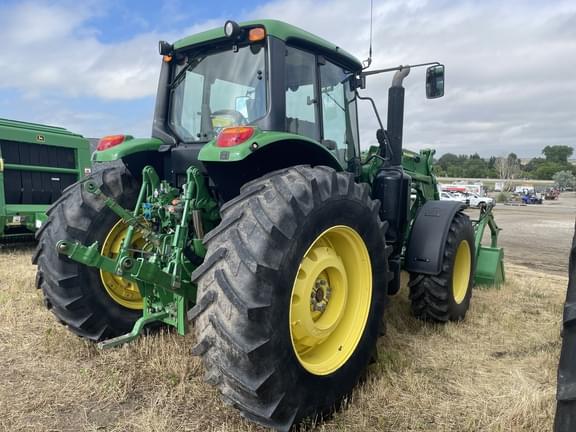 Image of John Deere 6145M equipment image 4