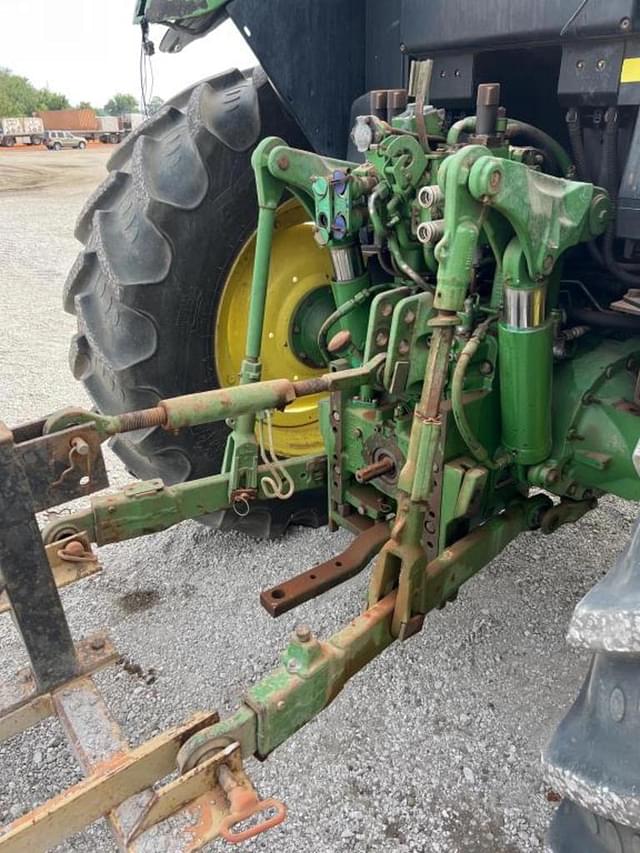 Image of John Deere 6145M equipment image 3