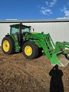 Image of John Deere 6145R equipment image 3