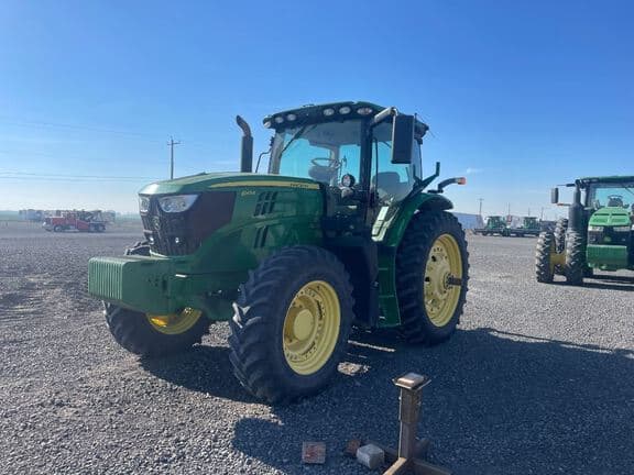 Image of John Deere 6145R equipment image 4