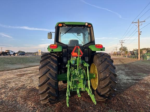 Image of John Deere 6155M equipment image 2