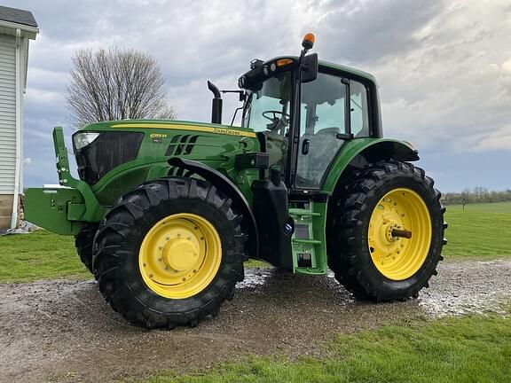 Image of John Deere 6155M equipment image 1