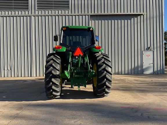 Image of John Deere 6155M equipment image 3